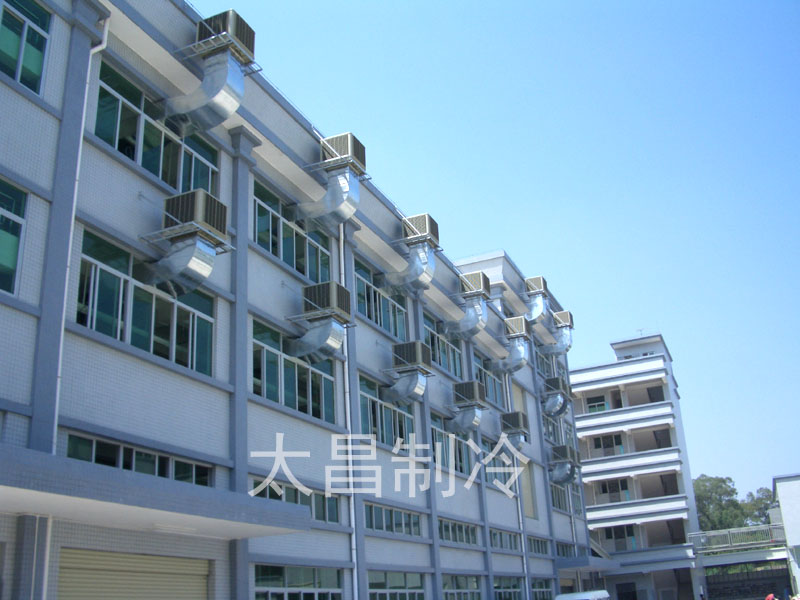 為什么越來越多的廠房車間都選用環(huán)?？照{降溫