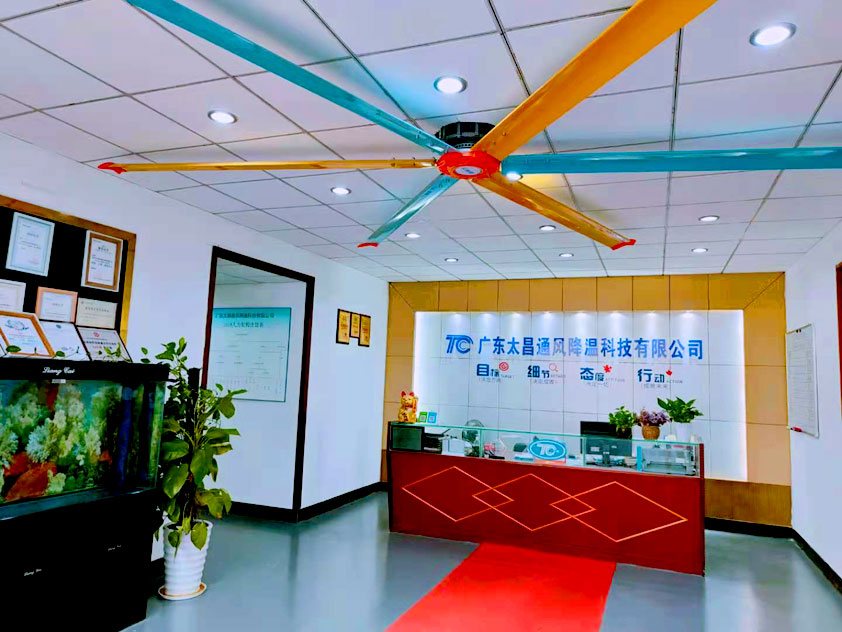 東莞環(huán)?？照{(diào) 潤東方環(huán)保空調(diào)廠家