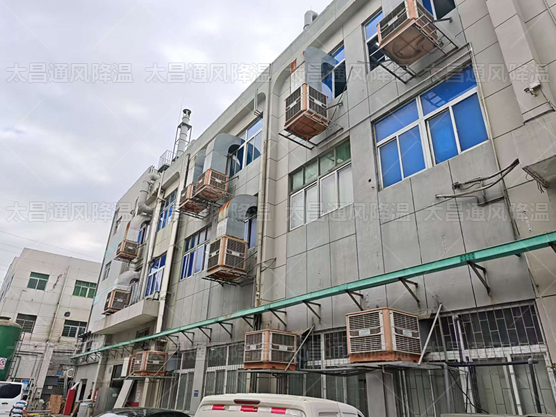  潤東方環(huán)?？照{(diào)：工業(yè)商業(yè)降溫利器，清洗維護指南詳解
