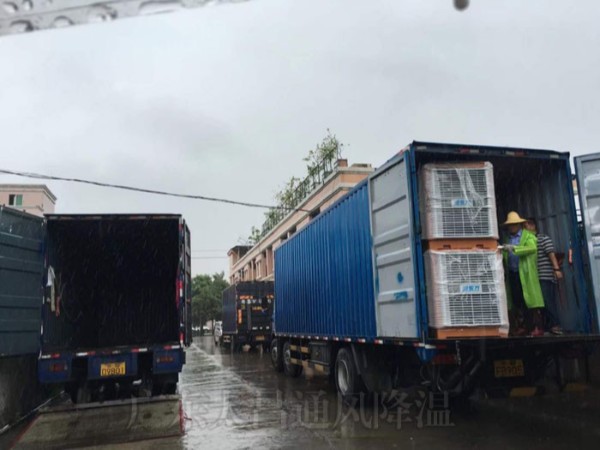 車間降溫設(shè)備|環(huán)?？照{(diào)讓你的車間輕松降溫